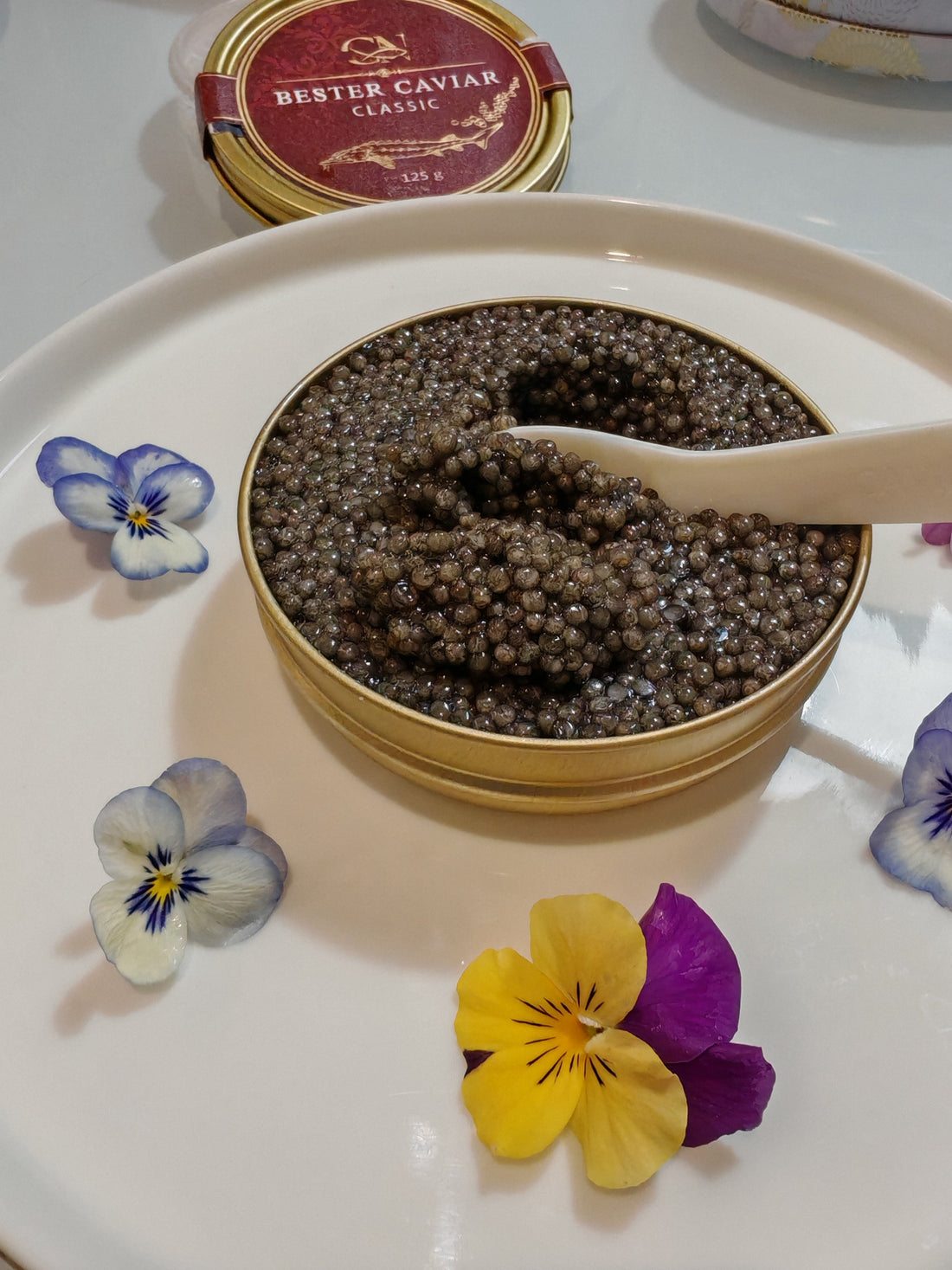 Kaviar zu Ostern: das Geschenk, das den Unterschied macht – CaviarNoir.ch