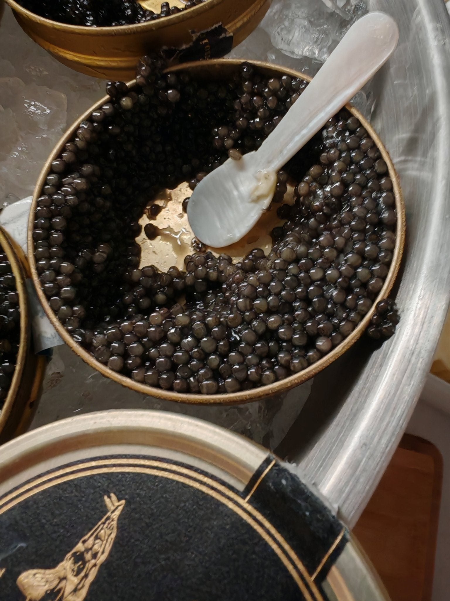 Caviar Beluga Delicate Selection — Caviar Premium Suisse — CaviarNoir.ch